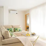 Apartment Swing & Golf Penthouse *